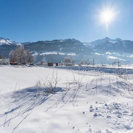 Bergbiberlodge L アパート